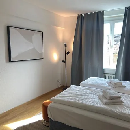 Apartment In West-eichbuehlstr 62-66
